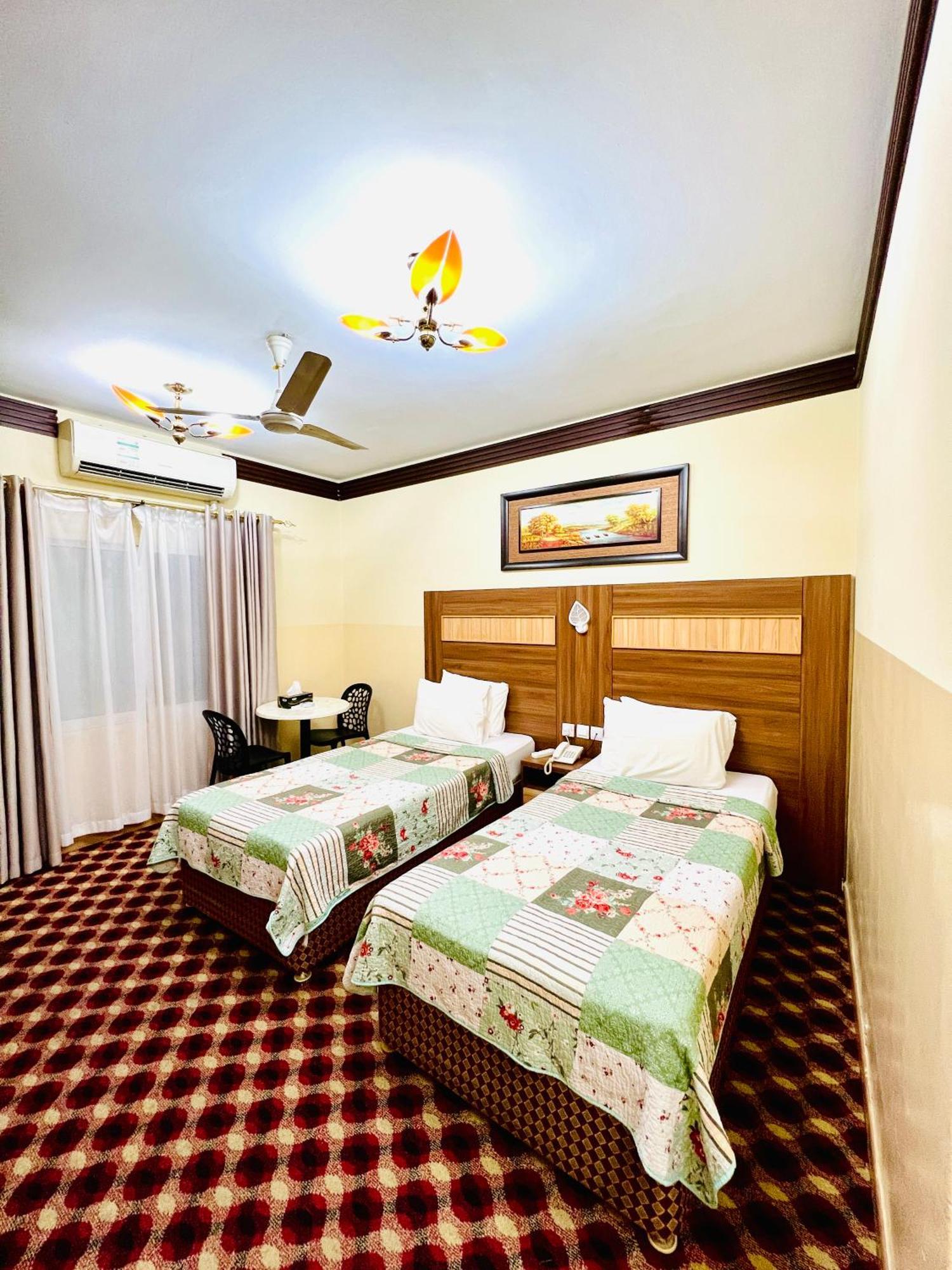 Al Ahrar Hotel Dubaj Kültér fotó